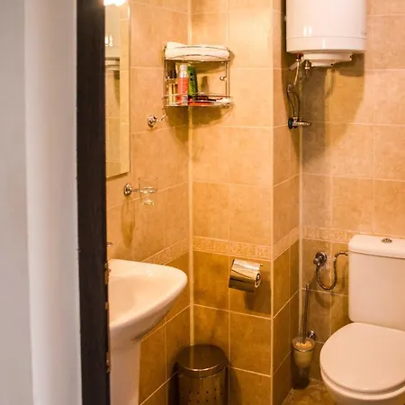 Apartamento Welcoming Charming Studio Walk To Beach *