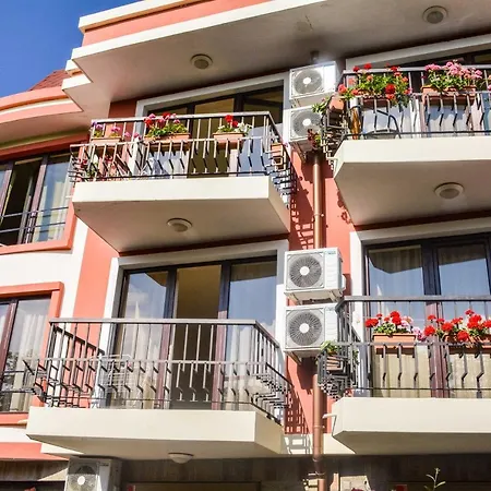 Welcoming Charming Studio Walk To Beach Apartament Ravda