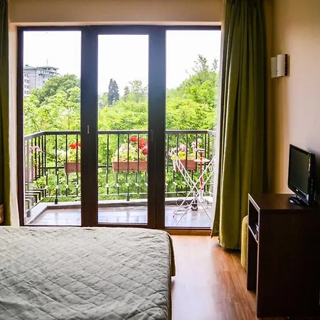 Apartament Welcoming Charming Studio Walk To Beach Ravda
